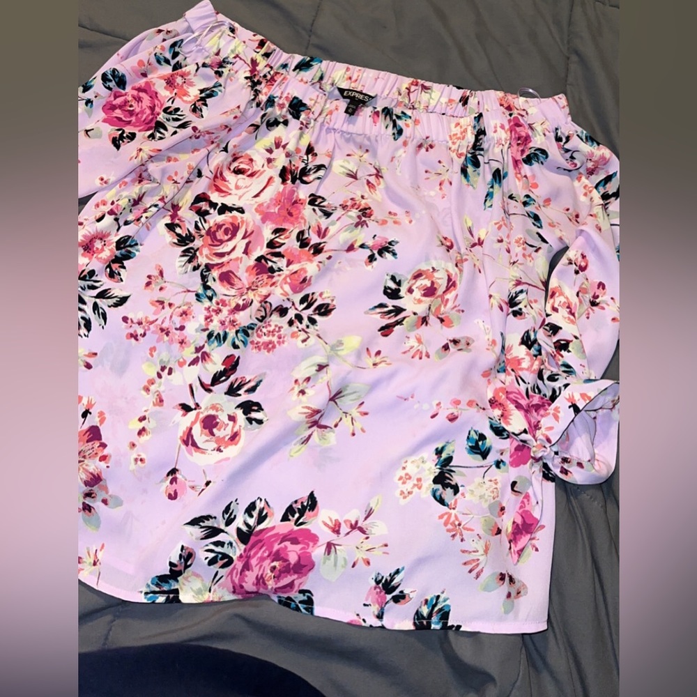 Size XL express shirt